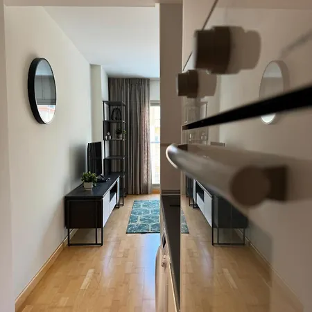 Stijlvol Appartement In Bruisend Malaga Free Parking Exterior photo