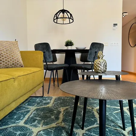 Stijlvol Appartement In Bruisend Malaga Free Parking Exterior photo