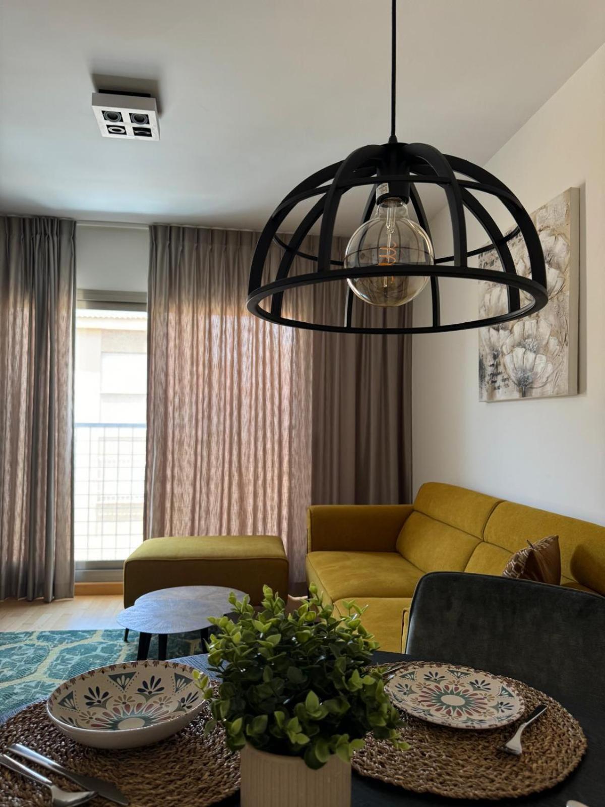 Stijlvol In Bruisend Free Parking Apartament Màlaga